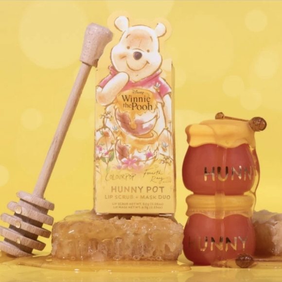DISNEY WINNIE THE POOH COLOURPOP HONEY POTS LIP SCRUB & LIP MASK DUO KIT - Picture 1 of 12